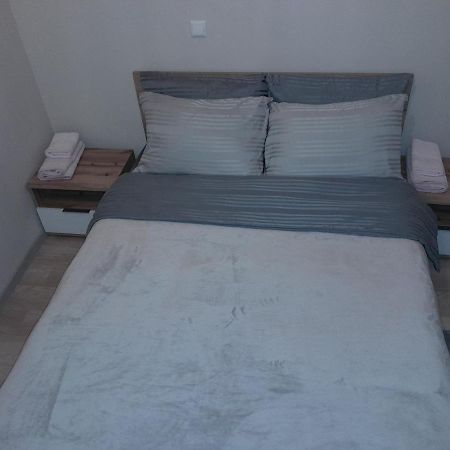 Gray Apartament 2 Пристина Екстериор снимка