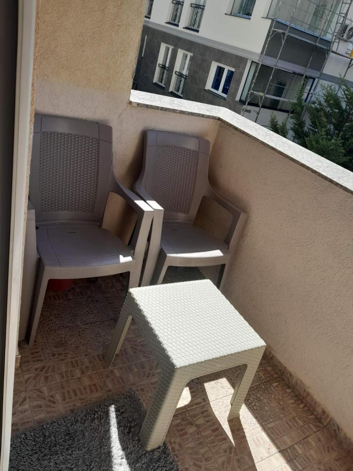Gray Apartament 2 Пристина Екстериор снимка